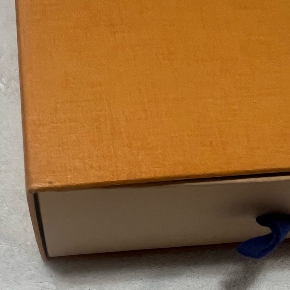 Louis Vuitton box 7 x 7 - Picture 5 of 9